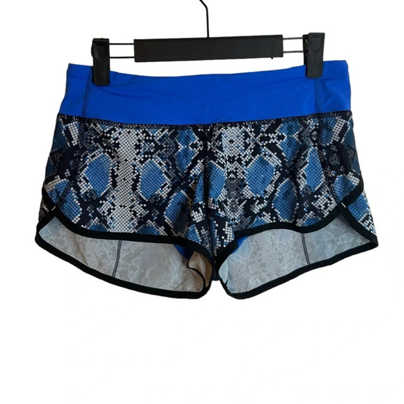 LULULEMON RUN SPEED SHORT ZIGGY SNAKE CASPIAN BLUE PIPE DREAM - Picture 1 of 5